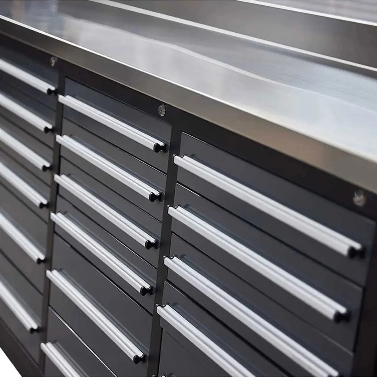 TMG Heavy Series™ 2.8m Workbench with Stainless Steel Benchtop and 30 Drawers, TMG-WB930 - Image 12