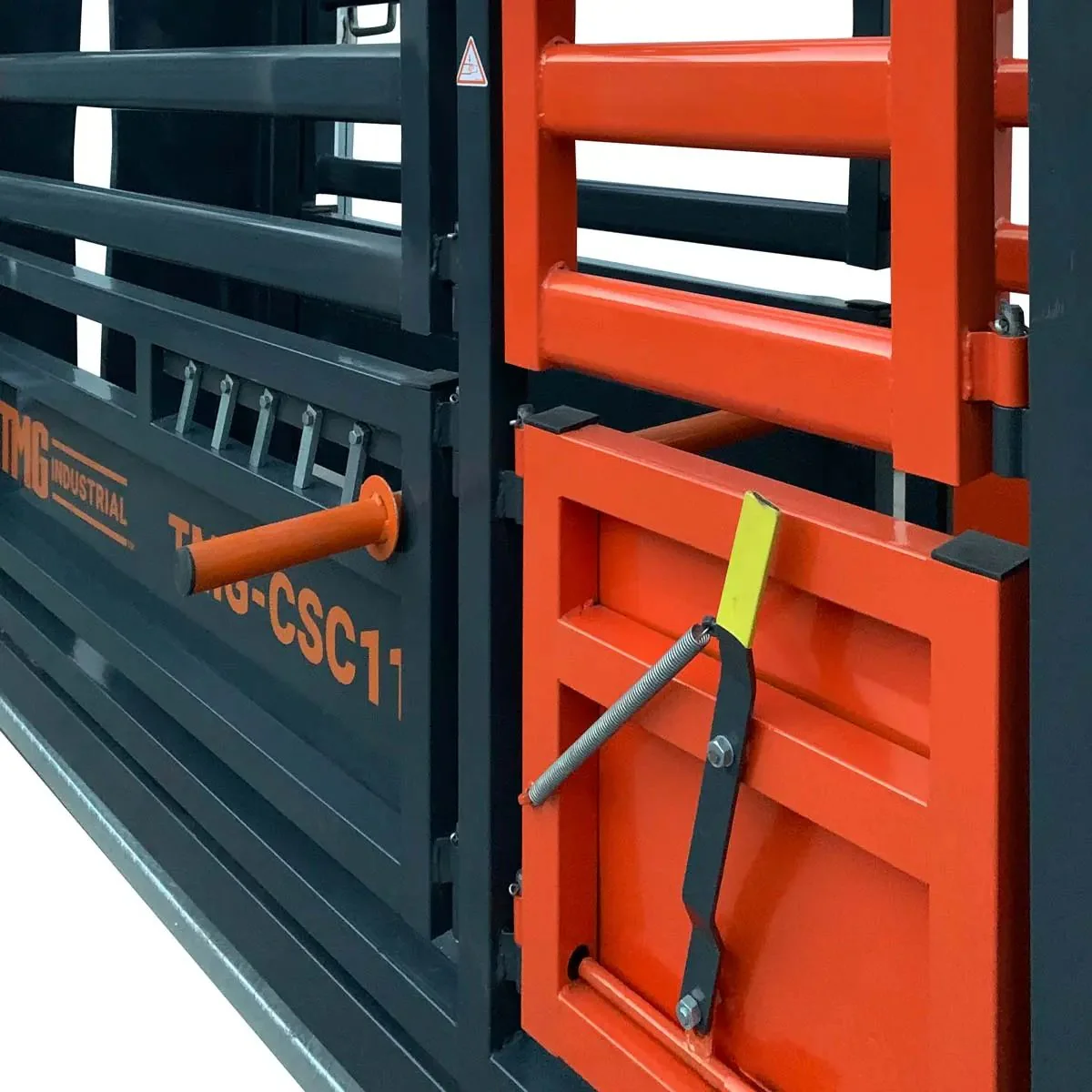 3 m (10′) Squeeze Cattle Work Chute, 2040 kg (4500 lb) Weight Scale, Side Exit, Side Squeeze, LCD Weight Display, TMG‑CSC11 - Image 4